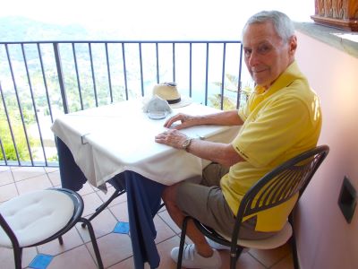 Dad in Ravello - saturated.jpg